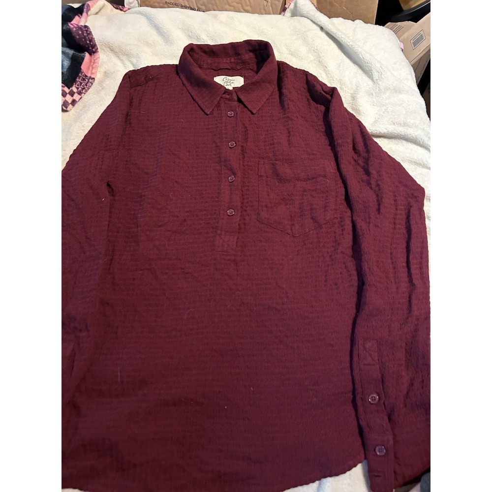 Cosmic Blue Love Women's Shirt Long Sleeve Button Back Burgundy‎